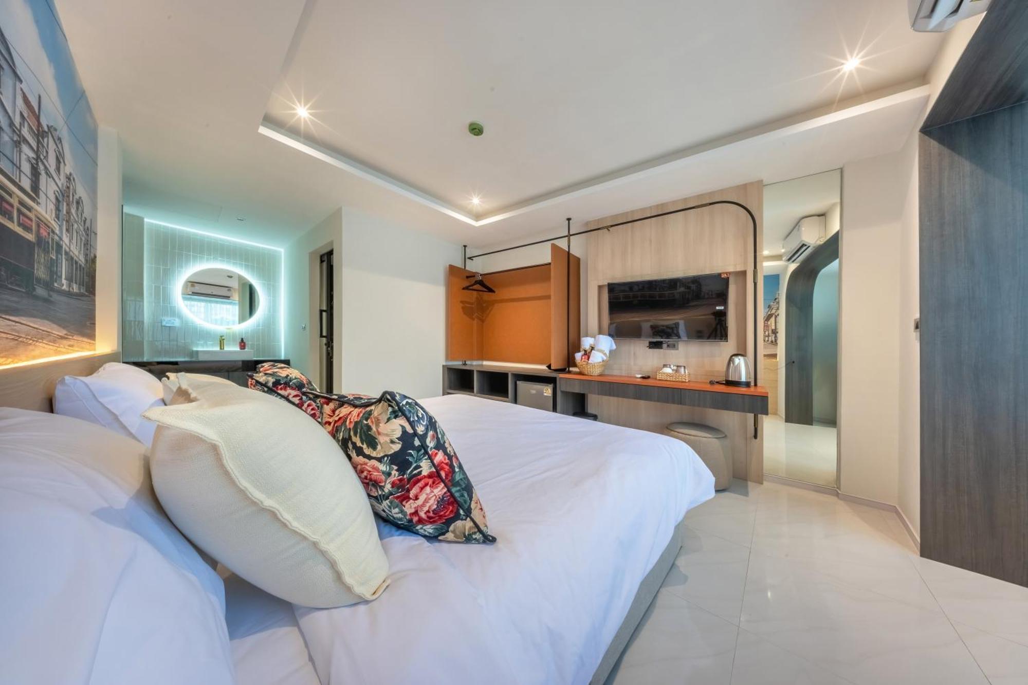 U Tor Yaowarat Hotel 4*